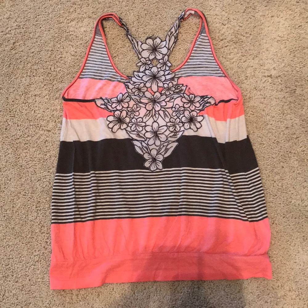 ELLE Tank - Picture 2 of 2